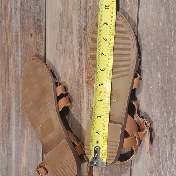 Steve Madden Like New Sweeti strappy shoes sandals flats sz 8M - Picture 11 of 11